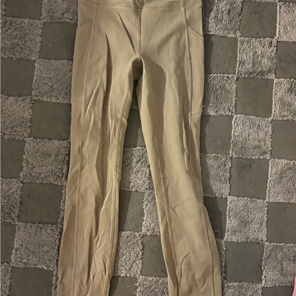 Green lululemon leggings